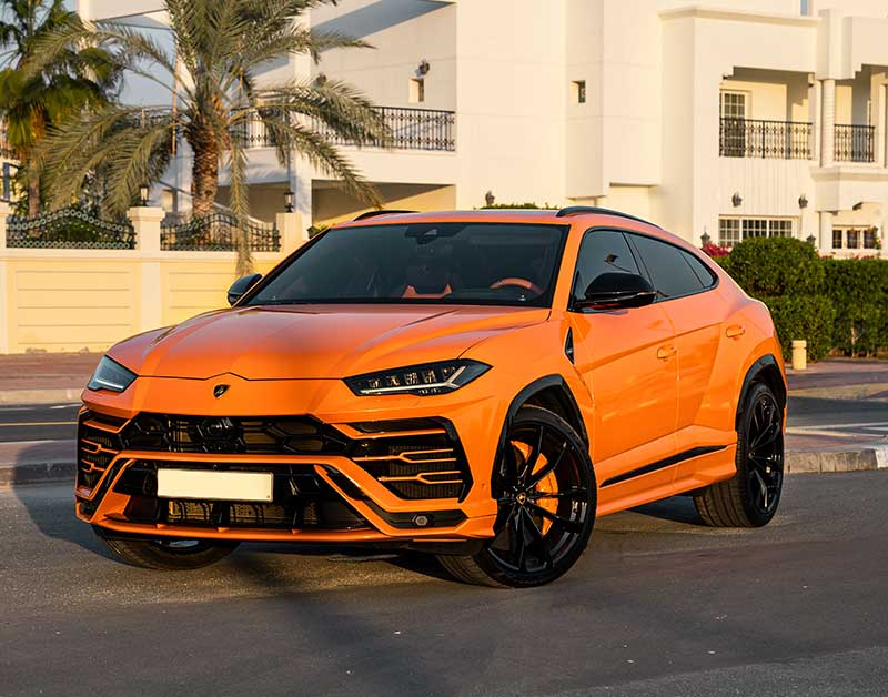 Lamborghini Urus Orange